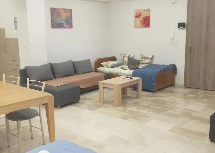 Elia Patras